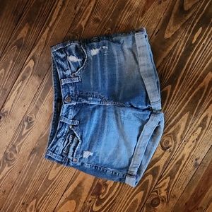 Silver jeans Co shorts